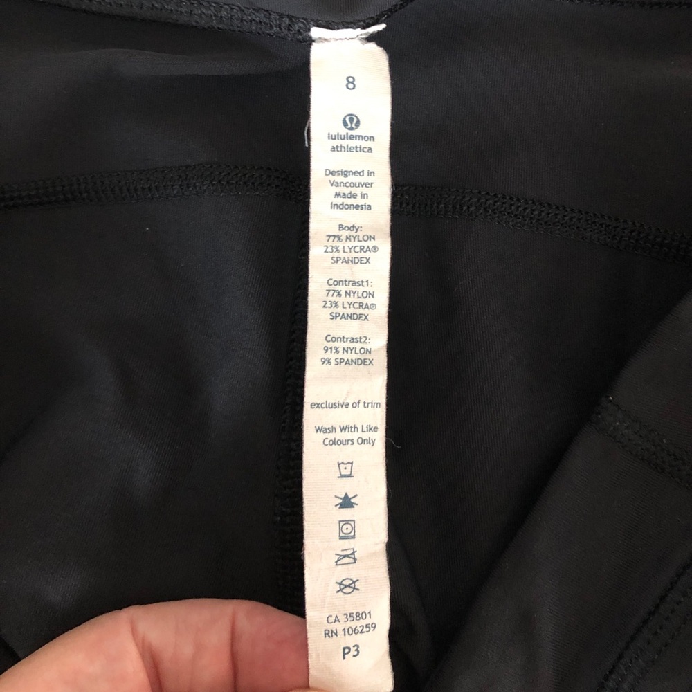 Lululemon Cropped Legging - Picture 8 of 9